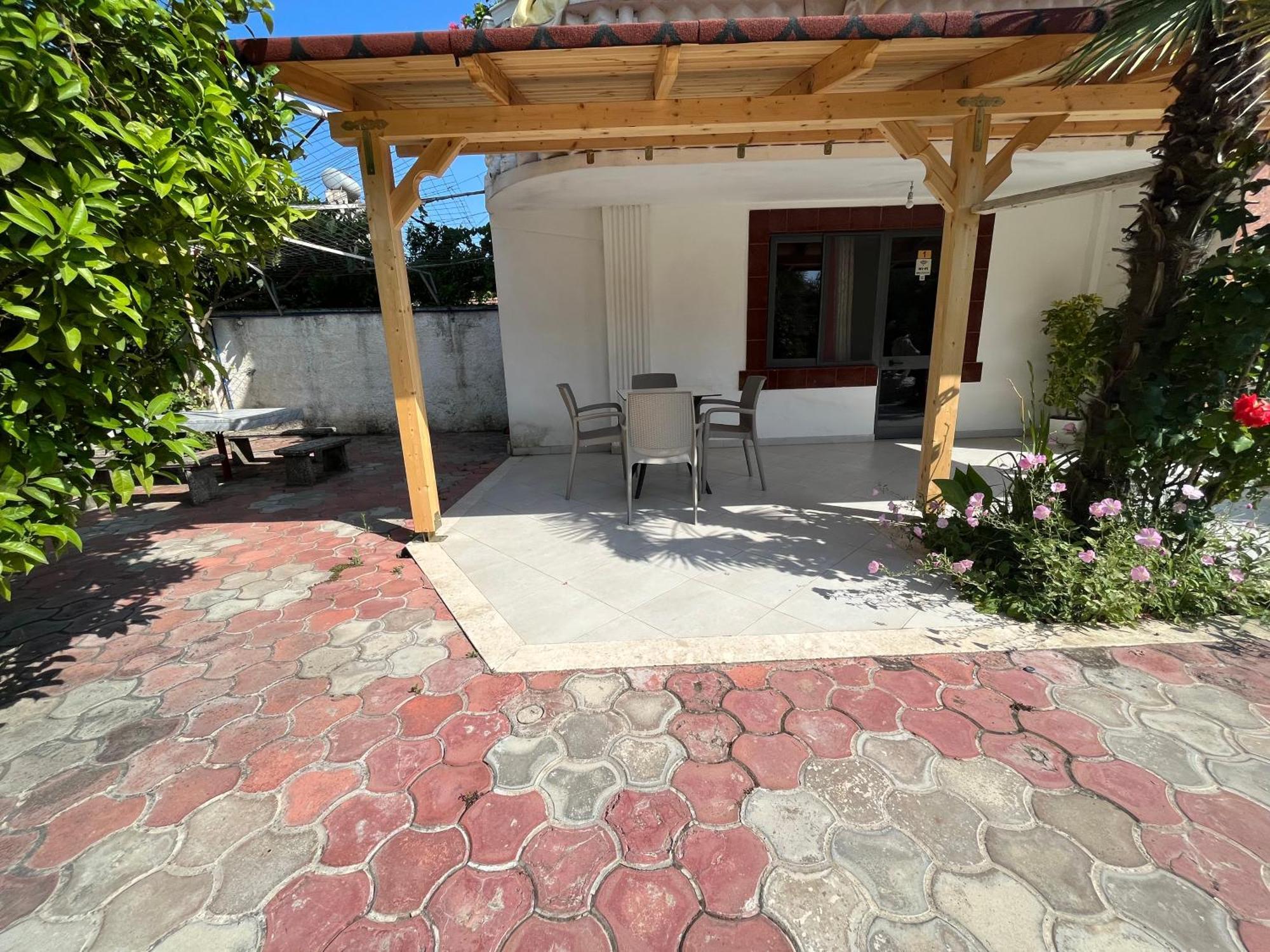 Villa Kasa Durrës Eksteriør bilde