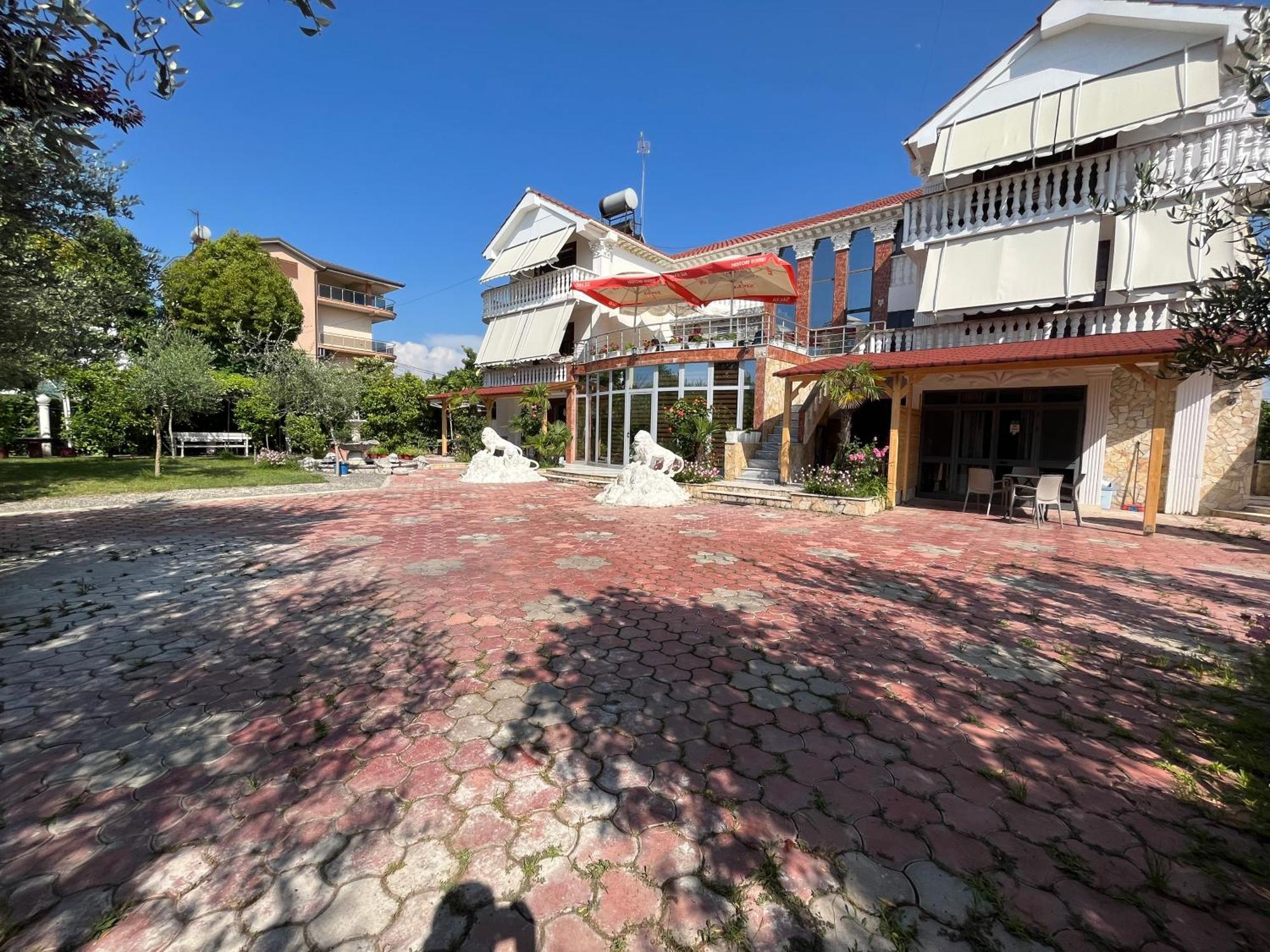 Villa Kasa Durrës Eksteriør bilde